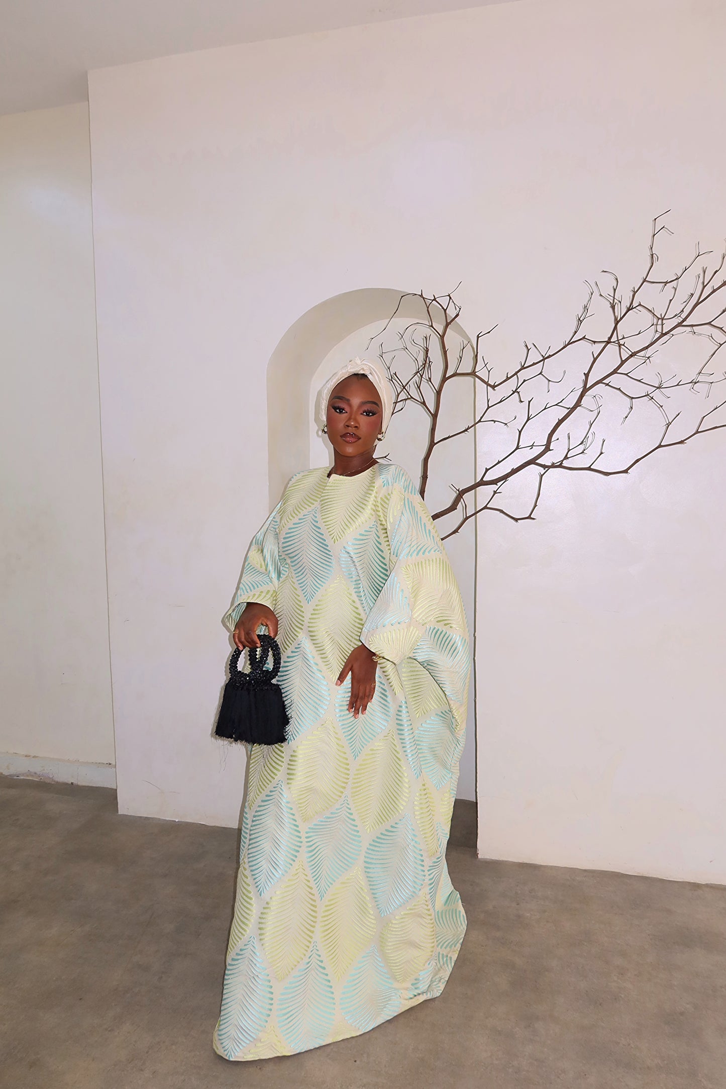 Muna Kaftan – Leaf Damask